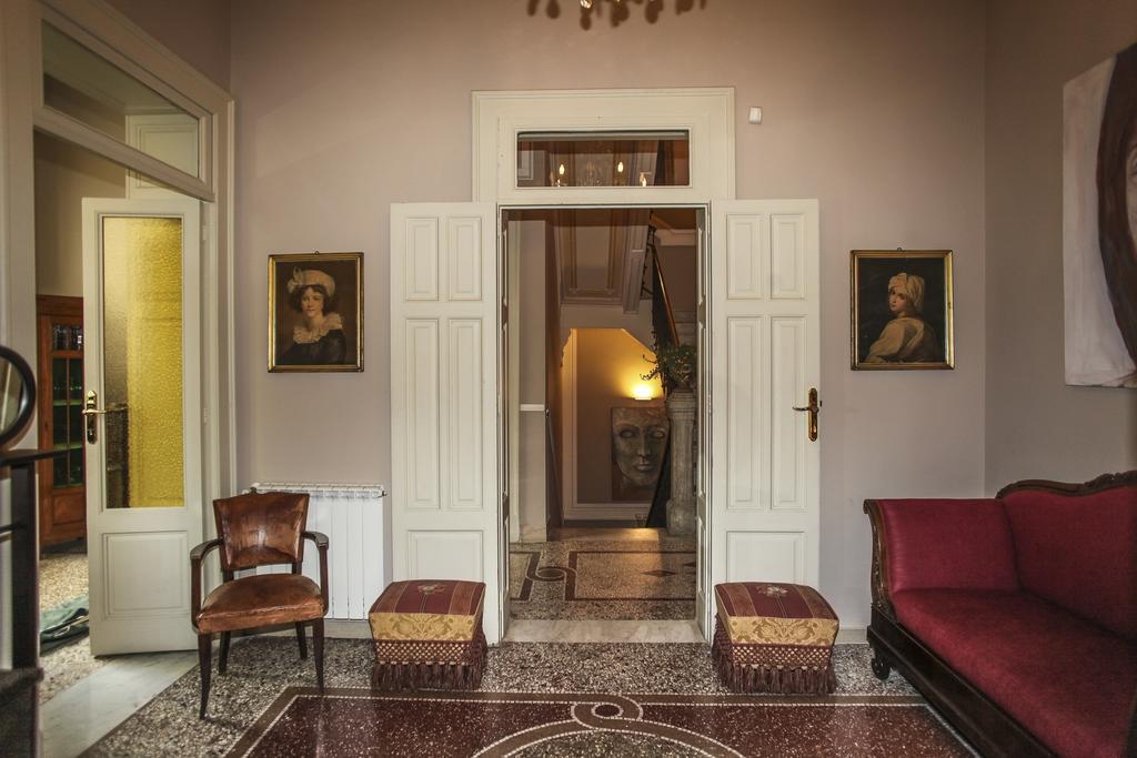 La Casa Di Dadda Hotel Messina Luaran gambar